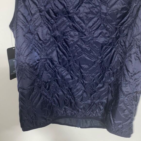 Fabletics Men's Navy The Loft Water Resistant Full Zip Quilted Vest Medium NWT - Picture 7 of 8